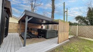 Photo 36- click for photo gallery